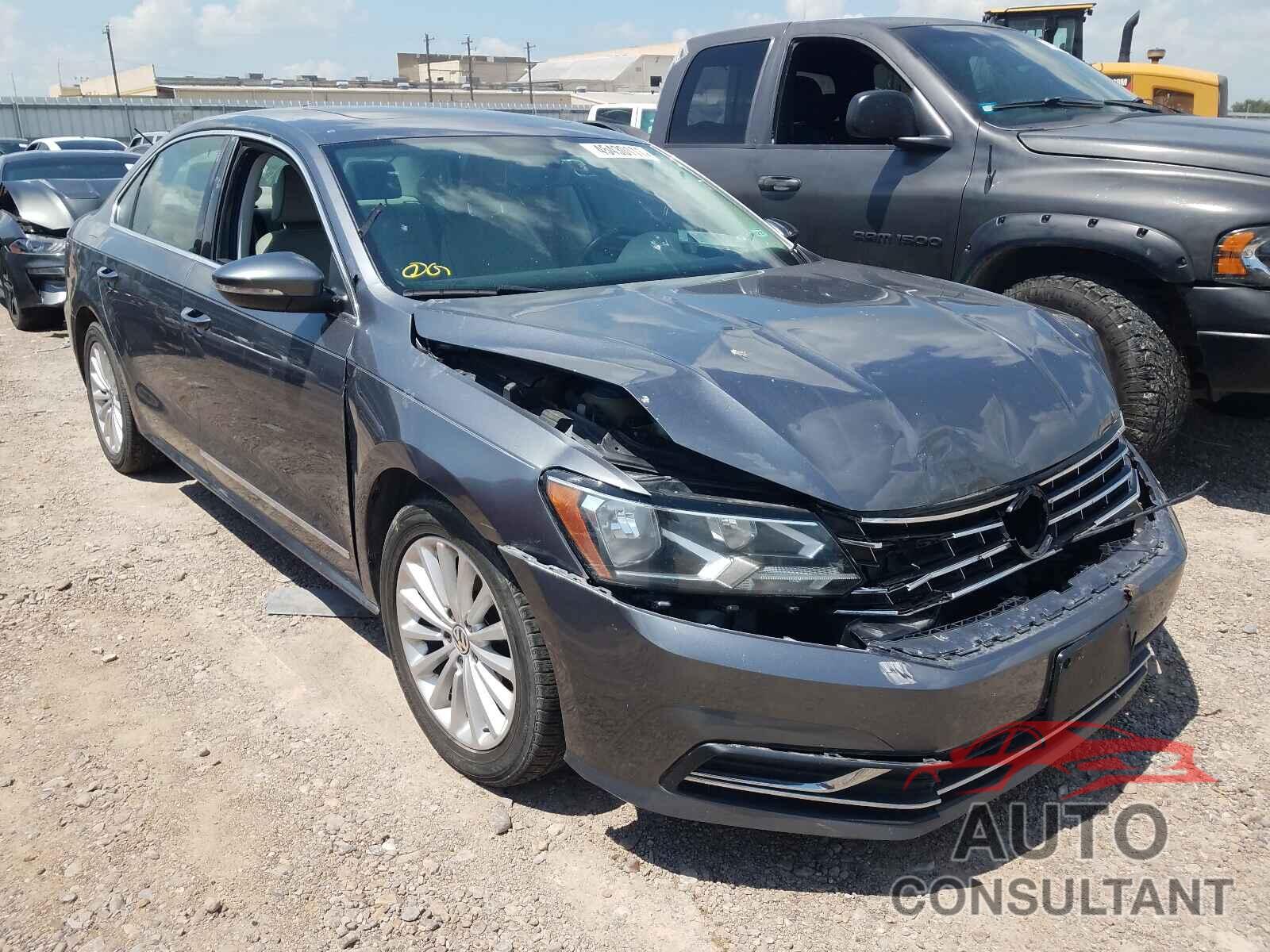 VOLKSWAGEN PASSAT 2016 - 1VWBT7A31GC013167