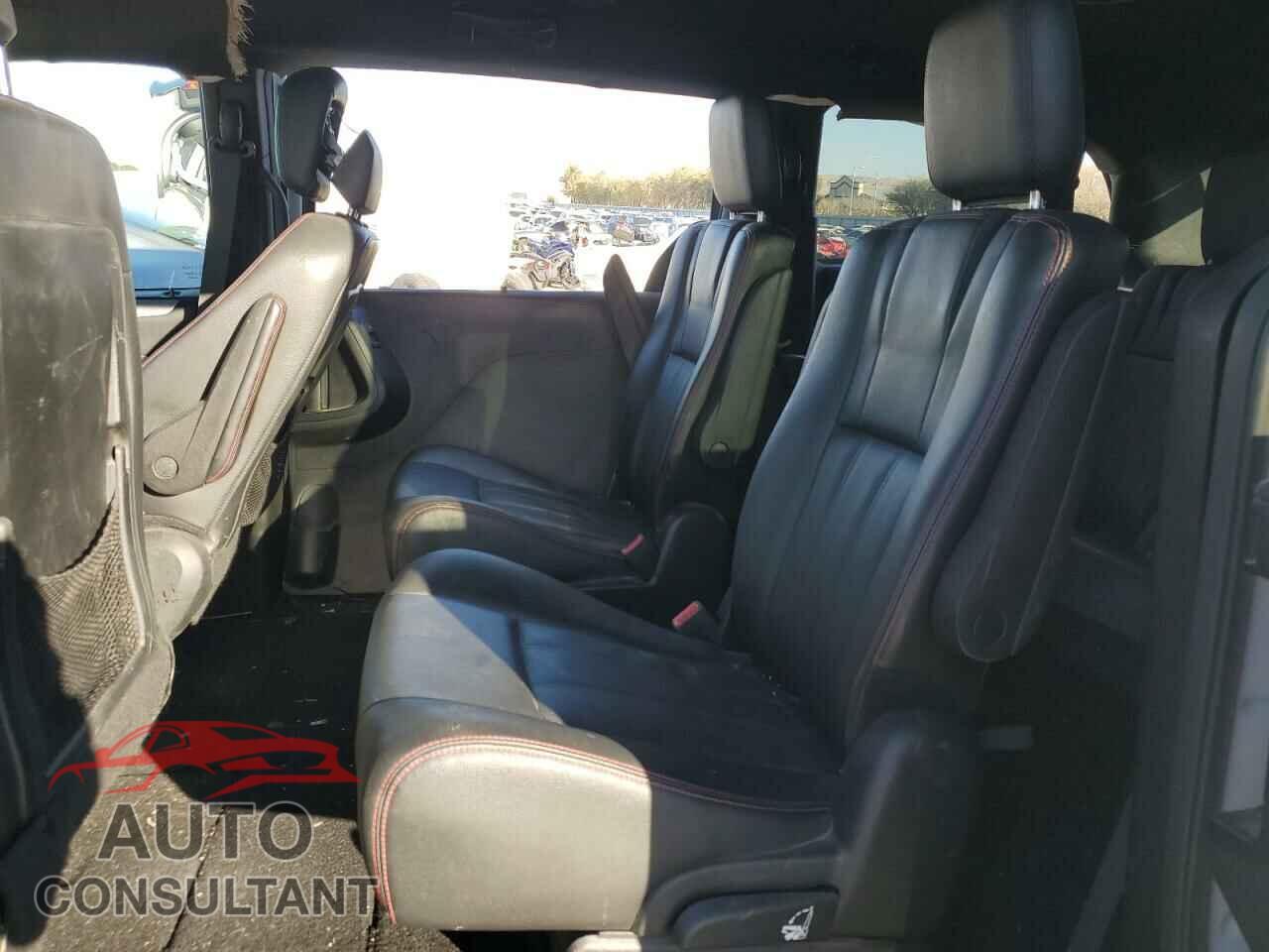 DODGE CARAVAN 2018 - 2C4RDGEG6JR189965