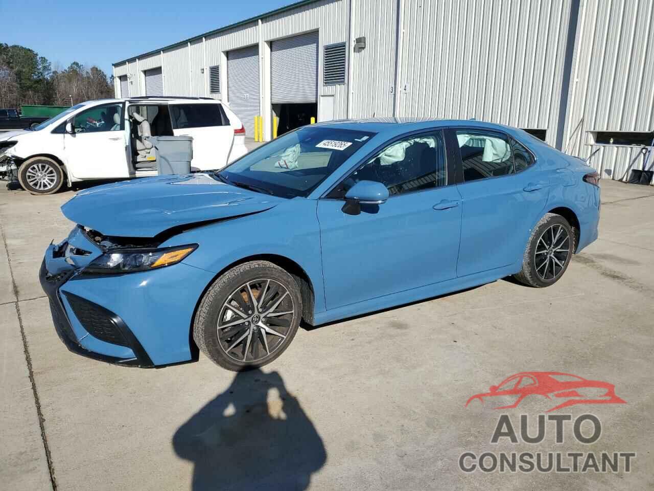 TOYOTA CAMRY 2023 - 4T1G11AK7PU140918