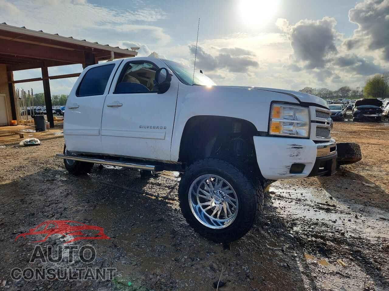 CHEVROLET SILVERADO 2013 - 3GCPKTE78DG241967