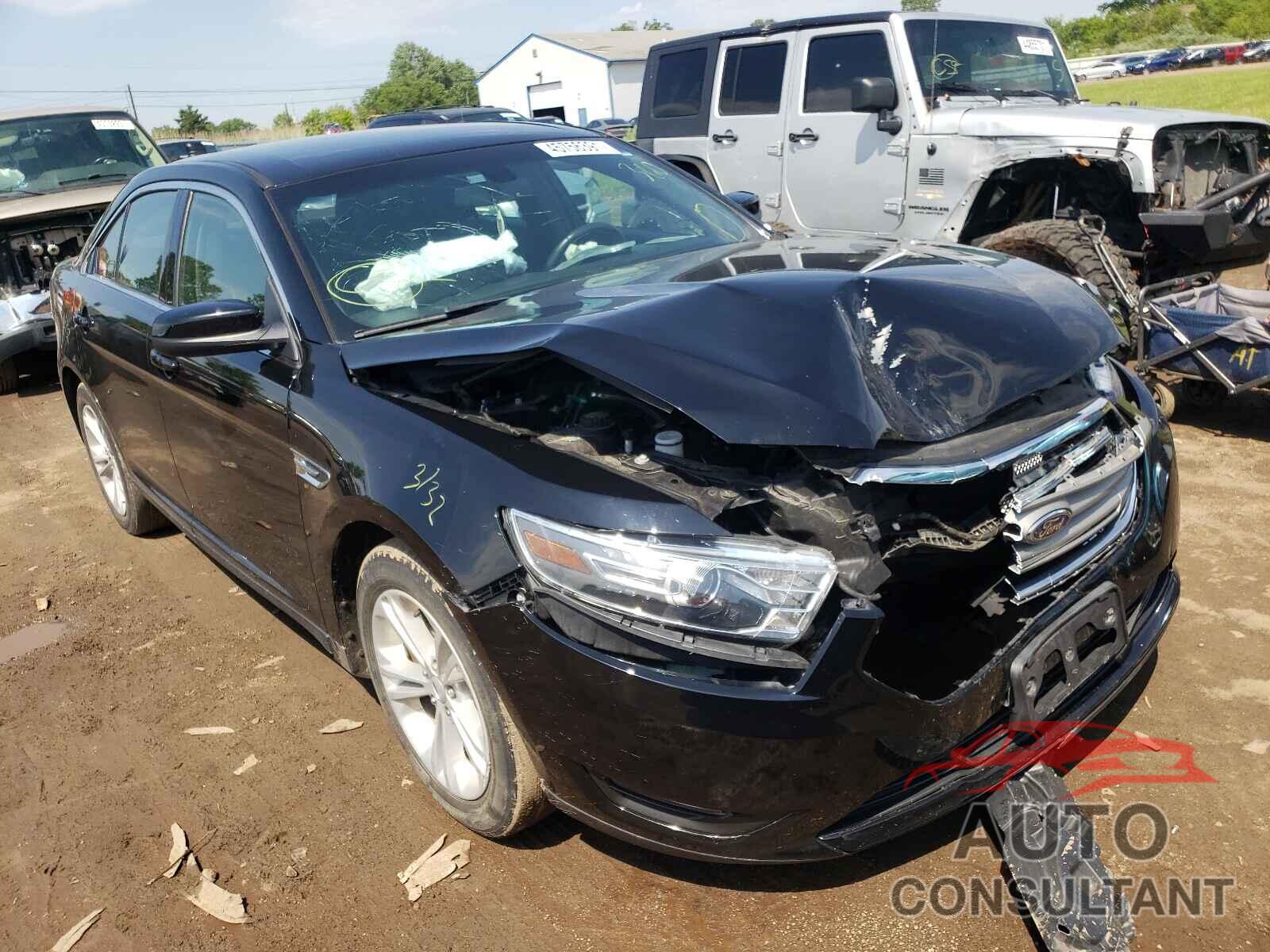 FORD TAURUS 2016 - 1FAHP2E88GG133136