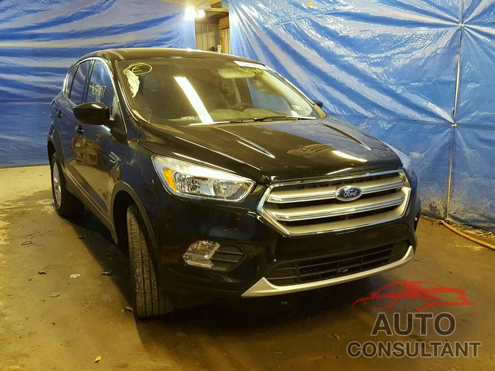 FORD ESCAPE 2017 - 1FMCU9GD5HUE89512