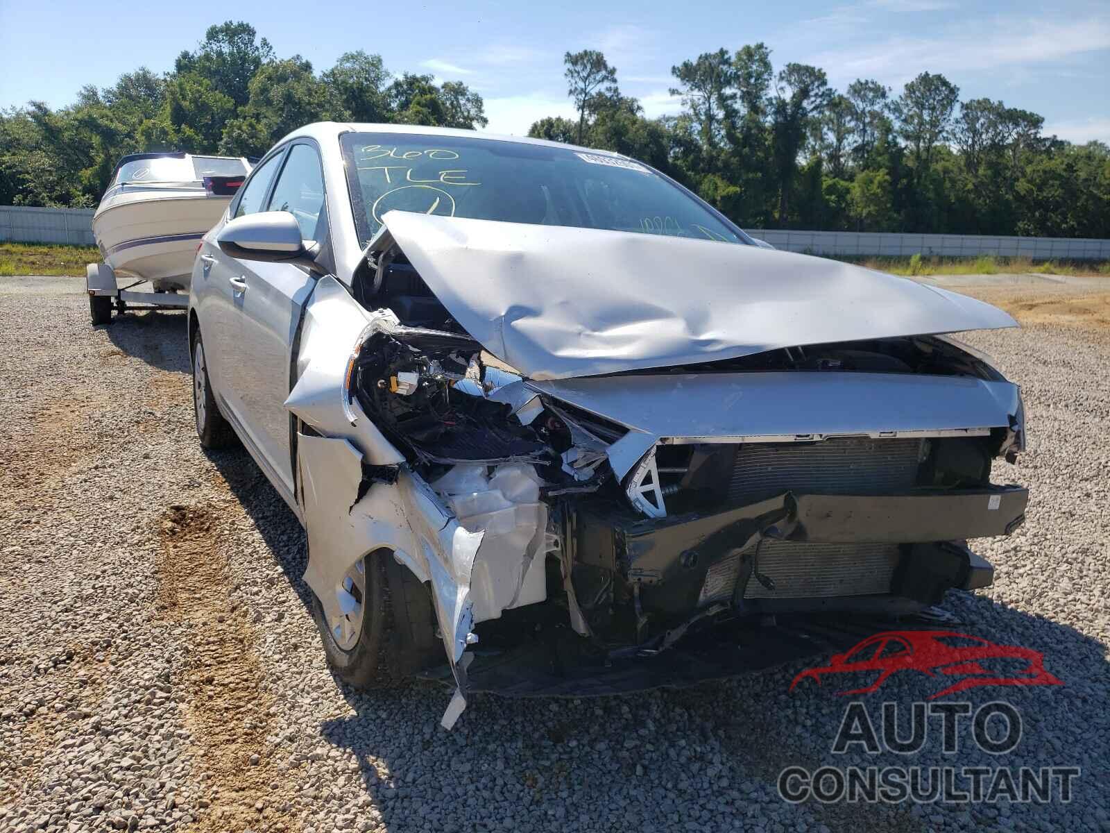 HYUNDAI ACCENT 2018 - 3KPC24A3XJE009904