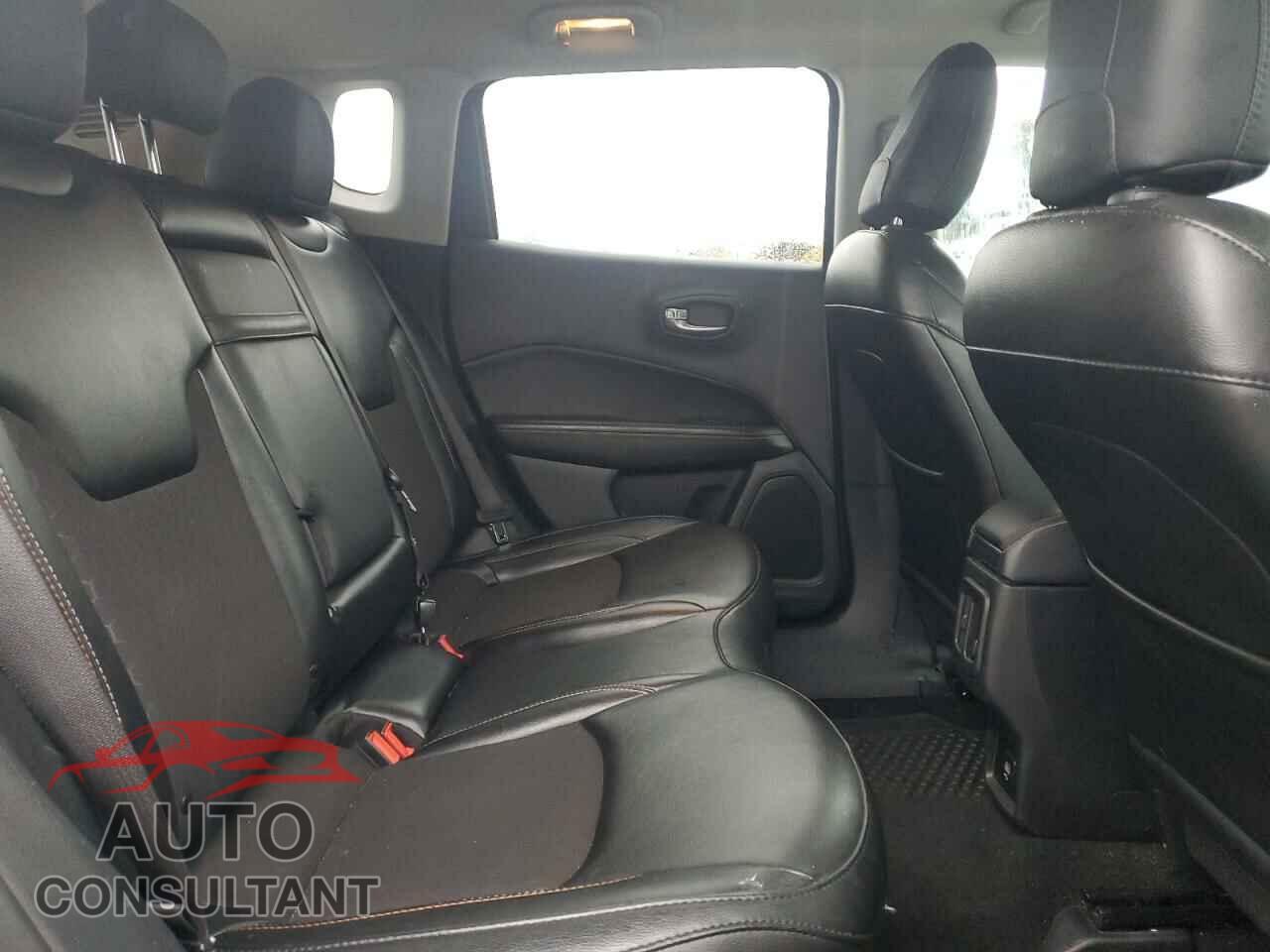 JEEP COMPASS 2020 - 3C4NJDBB1LT148657