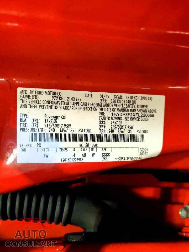 FORD FOCUS 2015 - 1FADP3F2XFL220668