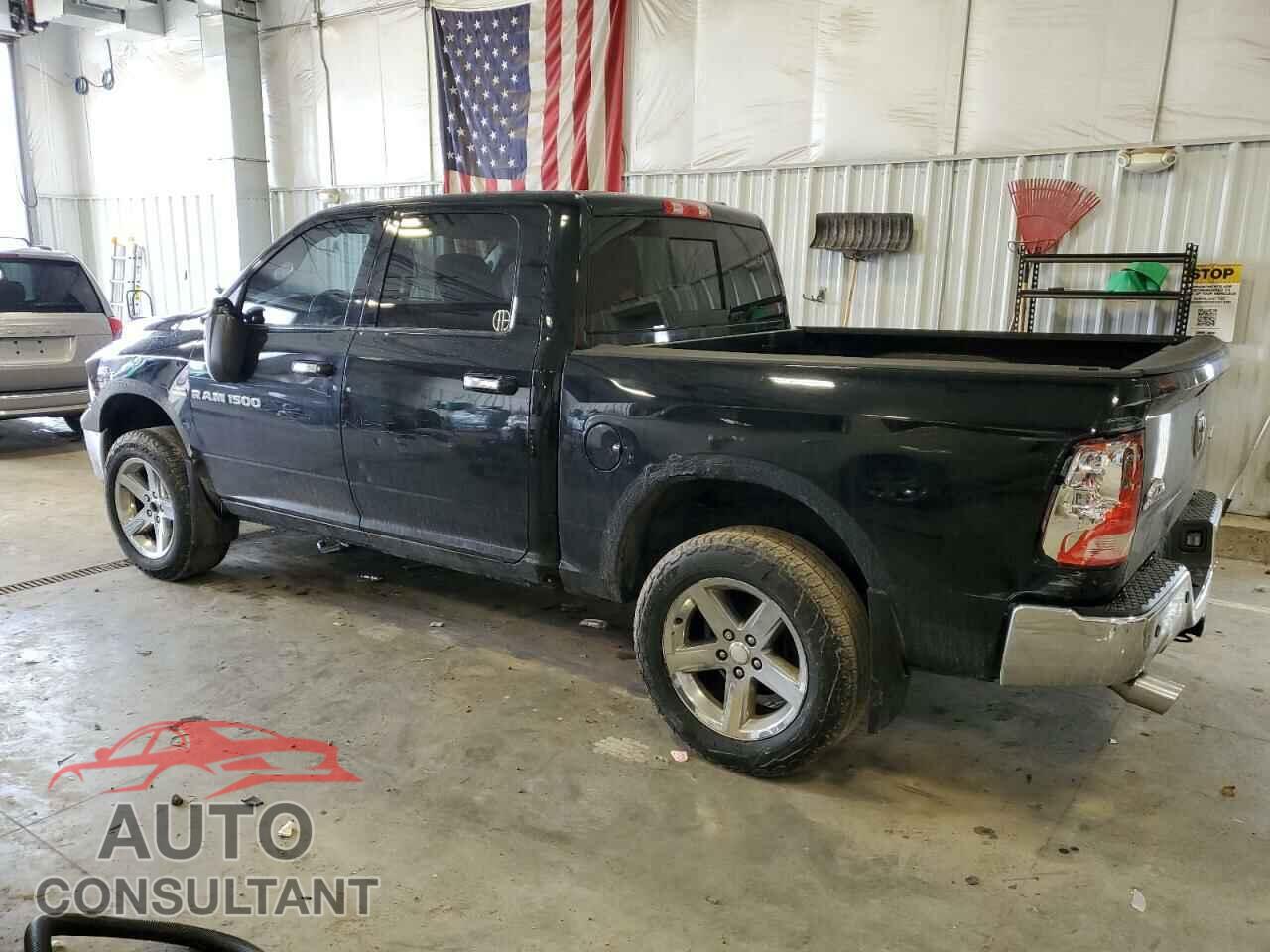 DODGE RAM 1500 2012 - 1C6RD7LT8CS162940