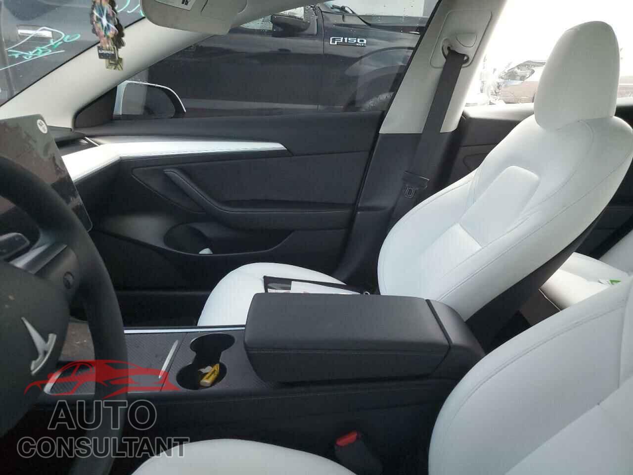 TESLA MODEL 3 2023 - 5YJ3E1EC7PF673502