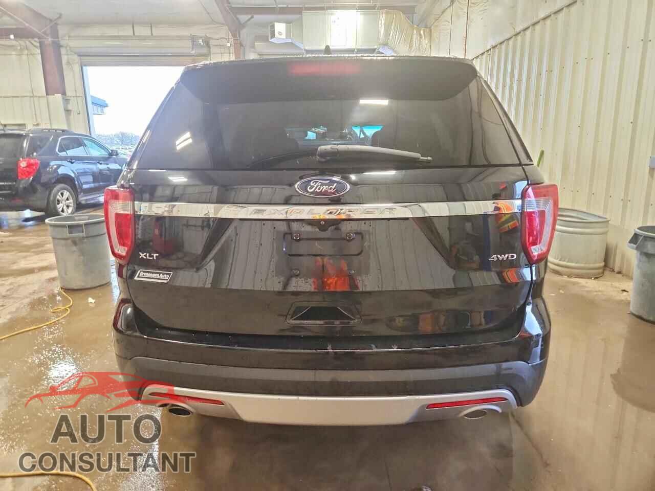 FORD EXPLORER 2017 - 1FM5K8D8XHGA03601