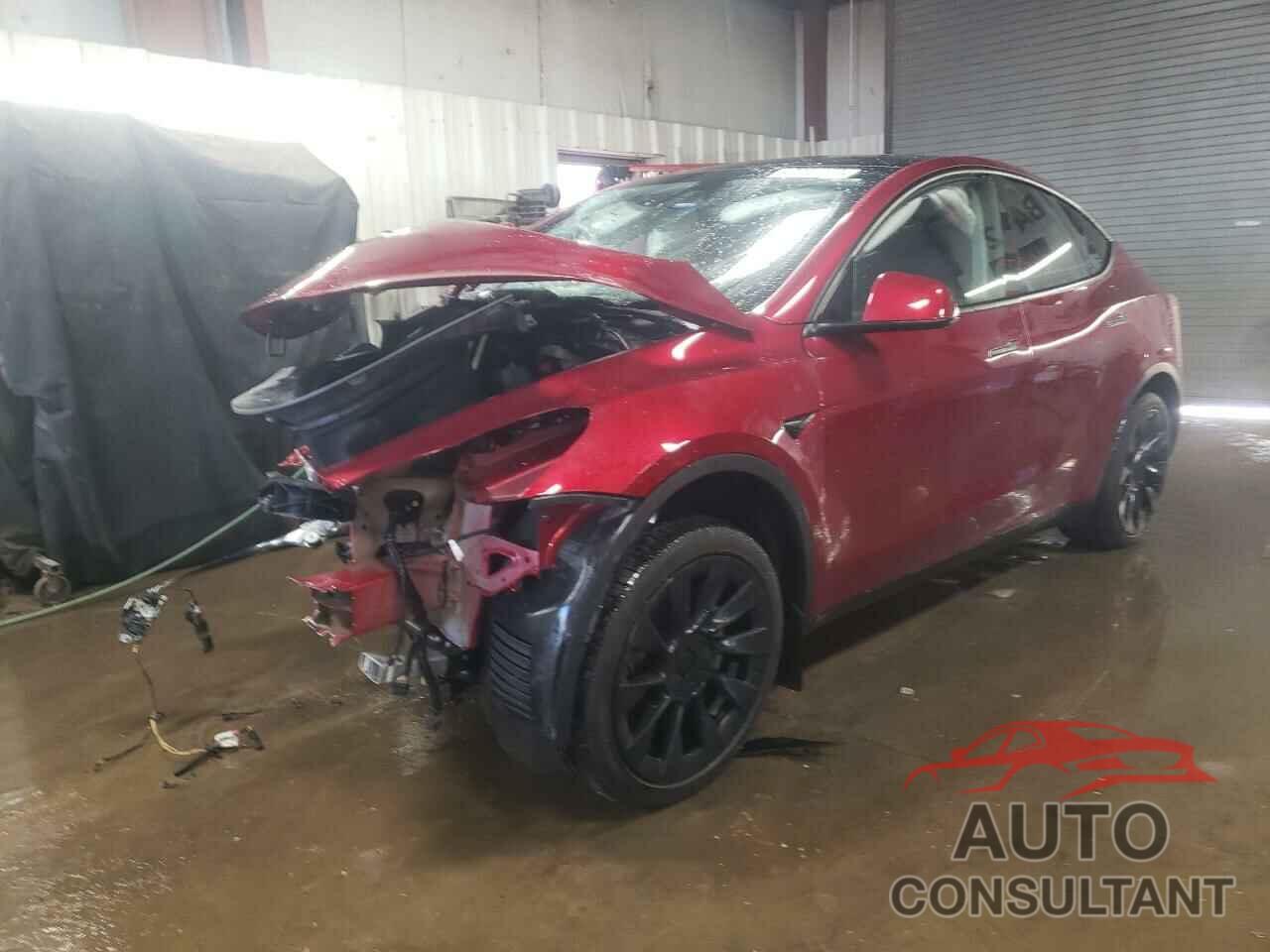 TESLA MODEL Y 2024 - 7SAYGDEE7RA293534