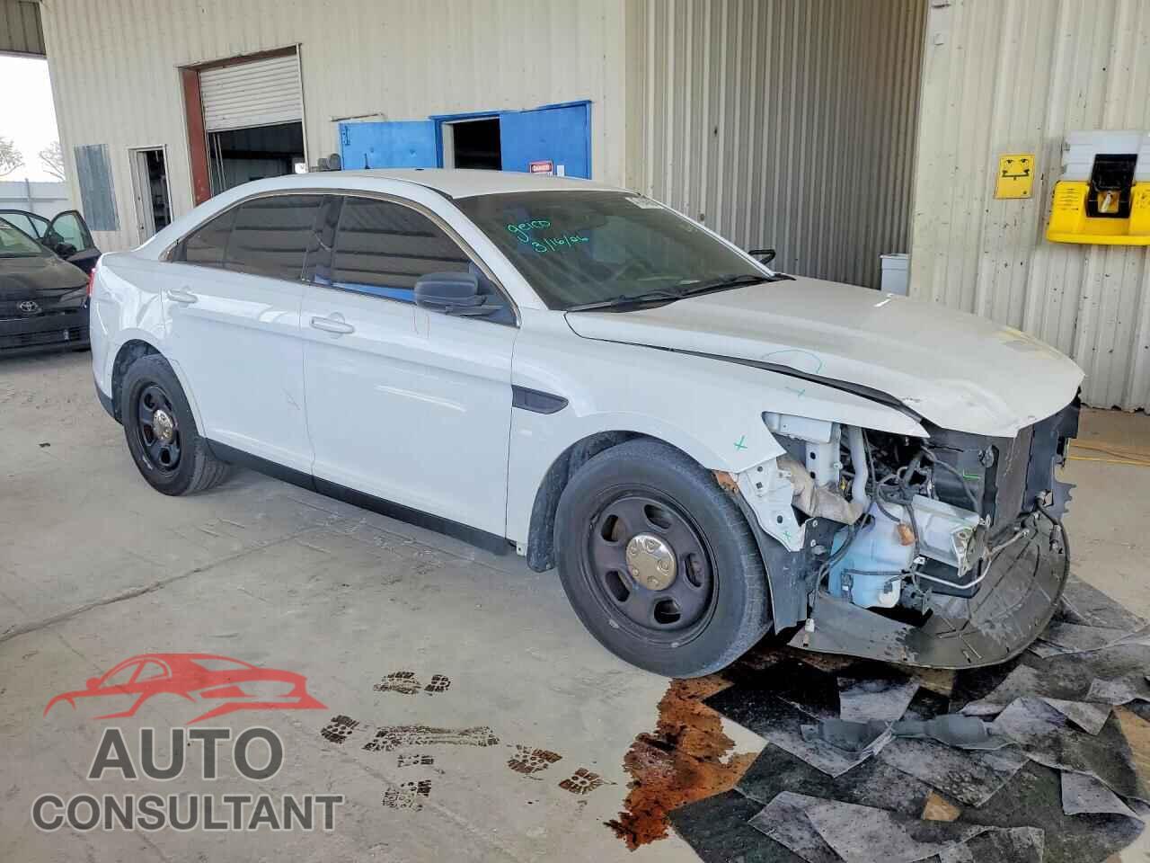 FORD TAURUS 2015 - 1FAHP2MK9FG162060