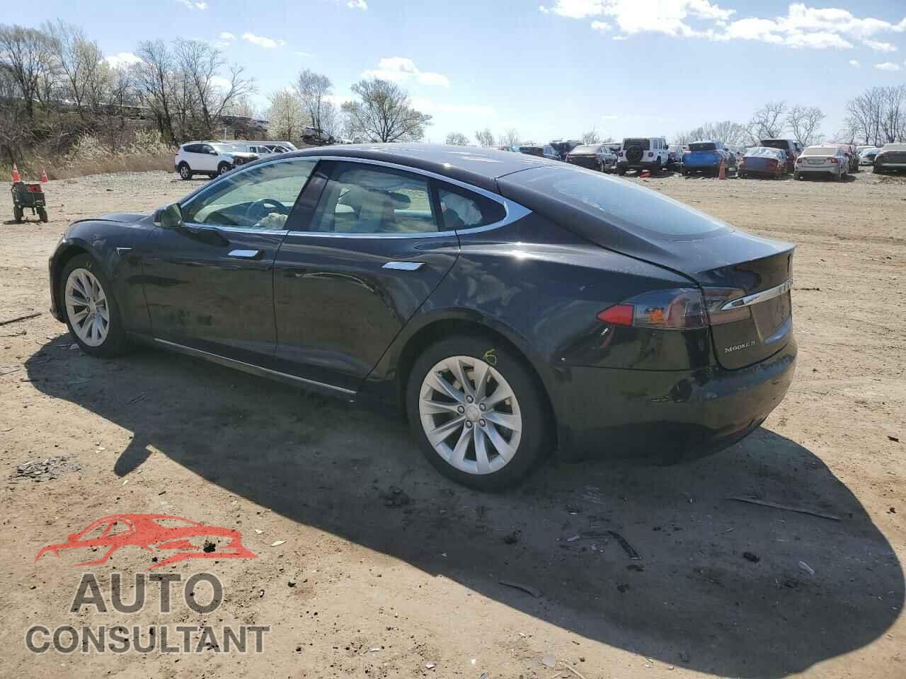 TESLA MODEL S 2018 - 5YJSA1E26JF284789