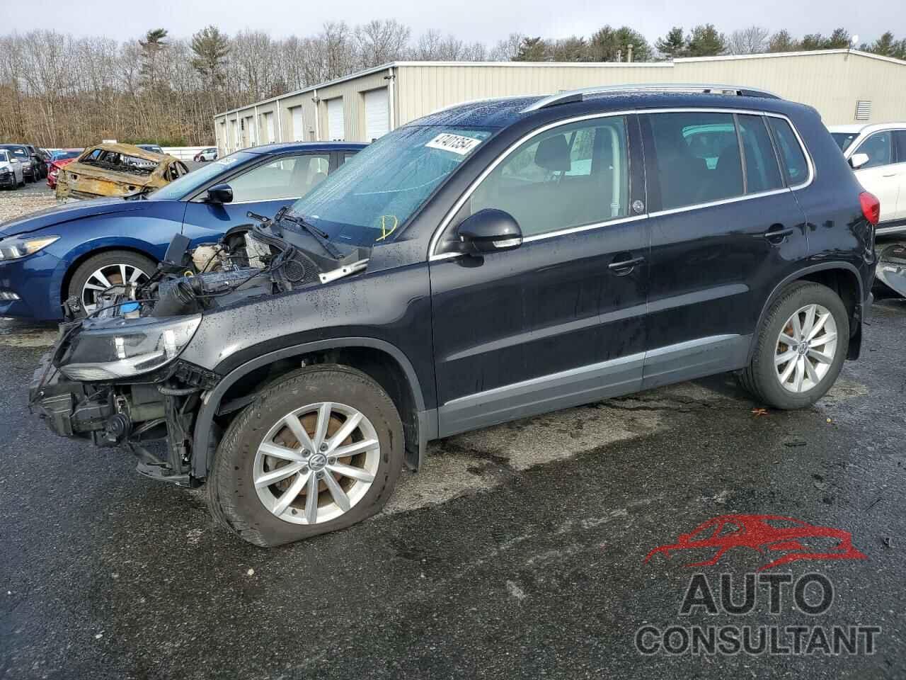 VOLKSWAGEN TIGUAN 2017 - WVGSV7AX8HW502533