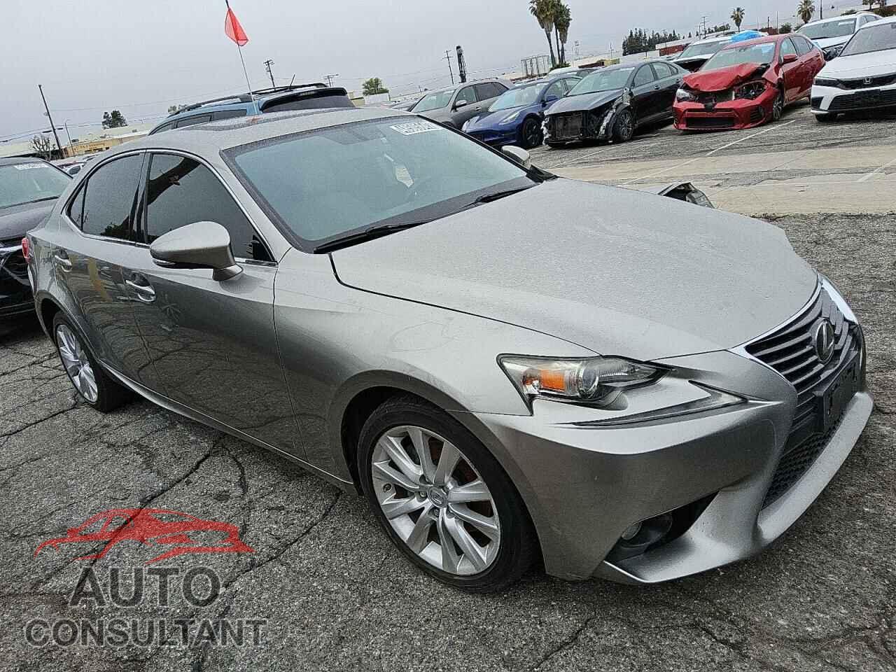 LEXUS IS 2014 - JTHBF1D2XE5009371