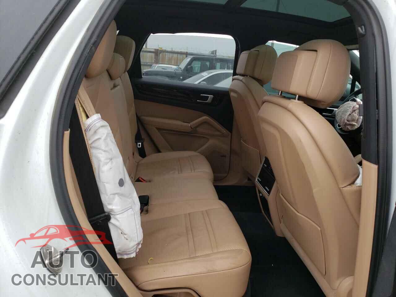 PORSCHE CAYENNE 2019 - WP1AA2AY7KDA04428