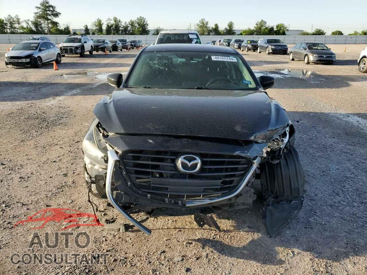 MAZDA 3 2017 - 3MZBN1U71HM153810