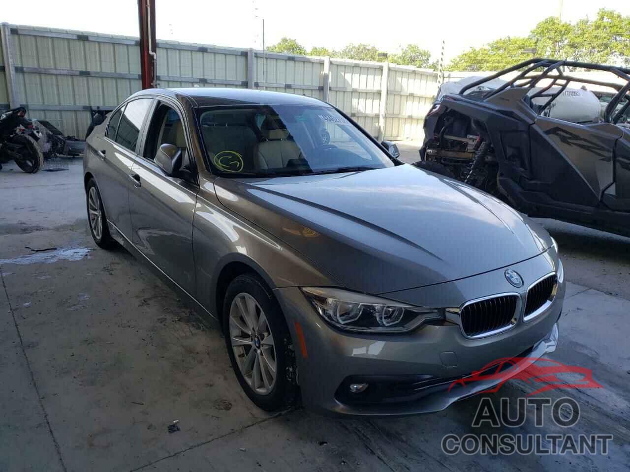 BMW 3 SERIES 2018 - WBA8E1G54JNU90357