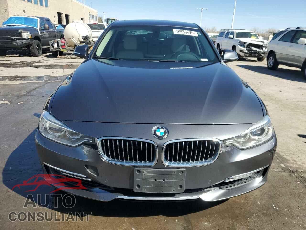 BMW 3 SERIES 2015 - WBA3B3C50FF548227
