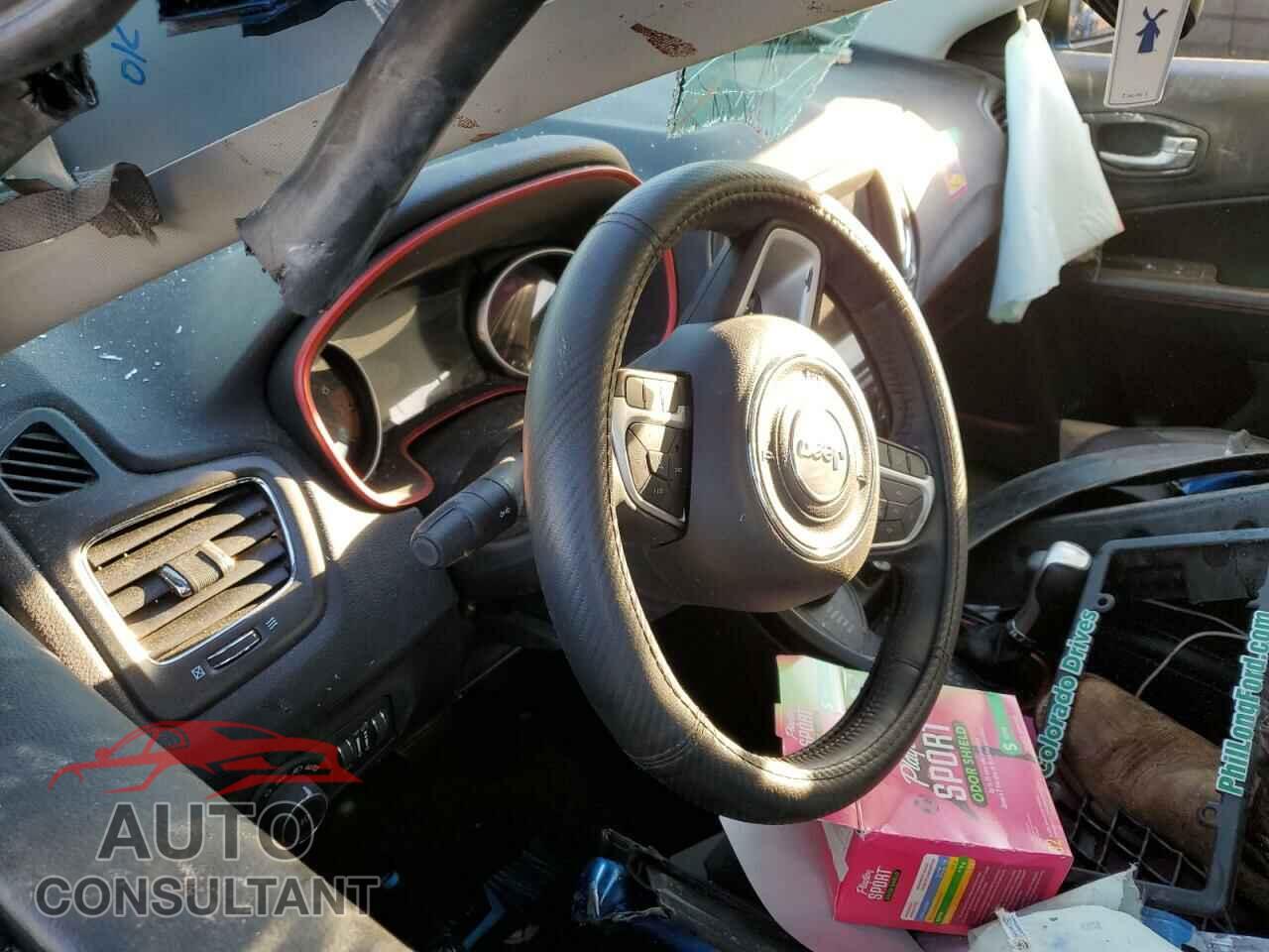 JEEP COMPASS 2017 - 3C4NJDDB8HT657536