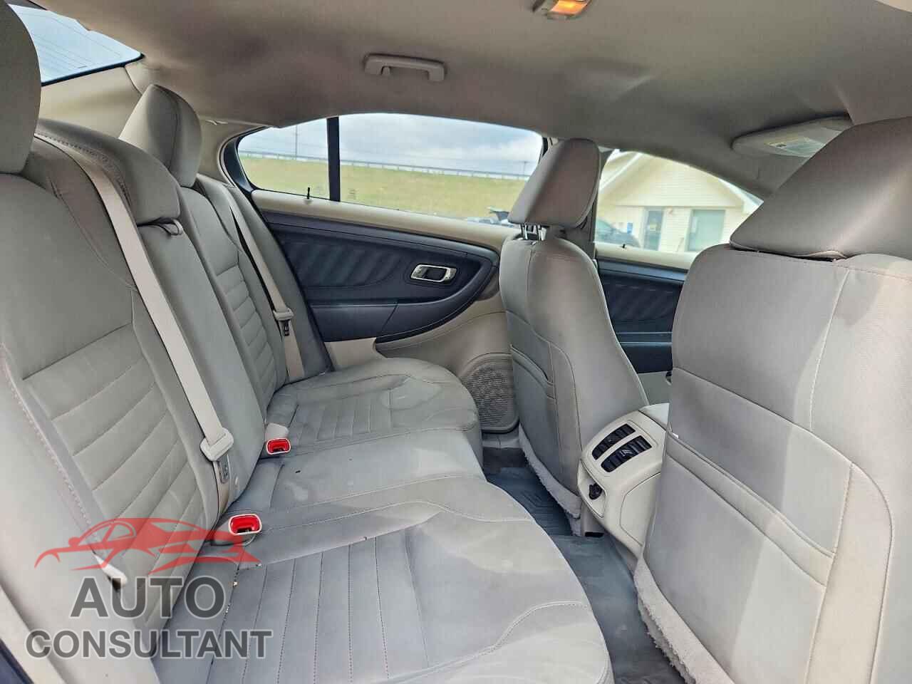FORD TAURUS 2012 - 1FAHP2DW6CG114126