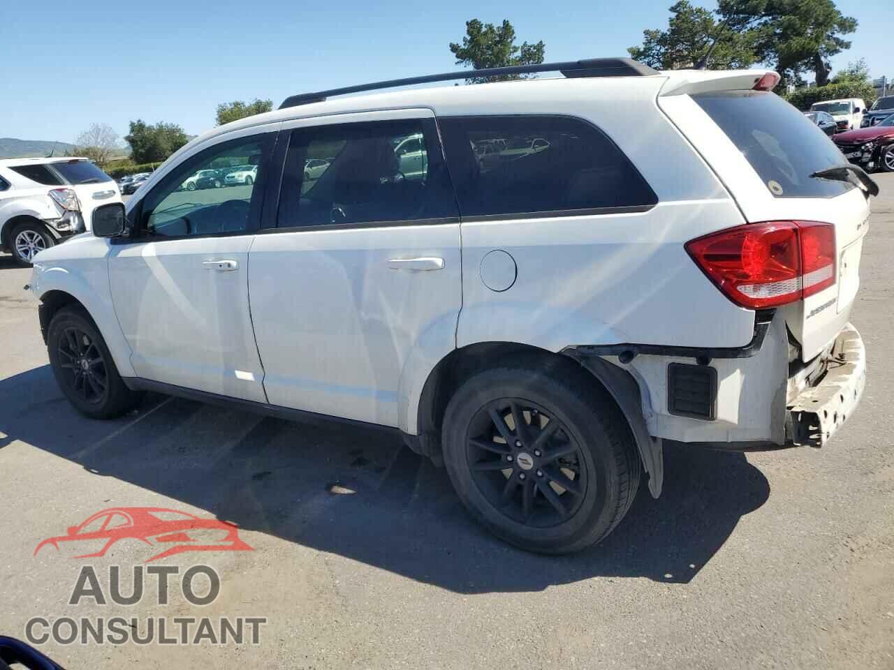 DODGE JOURNEY 2018 - 3C4PDCBB1JT218617