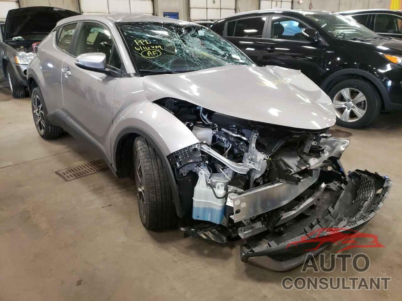 TOYOTA C-HR 2020 - JTNKHMBX9L1068925