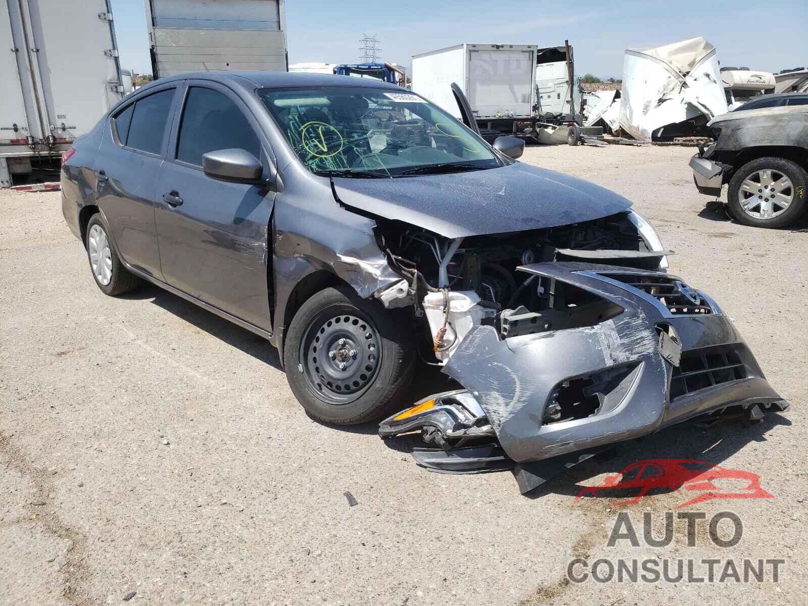 NISSAN VERSA 2017 - 3N1CN7AP8HL882247