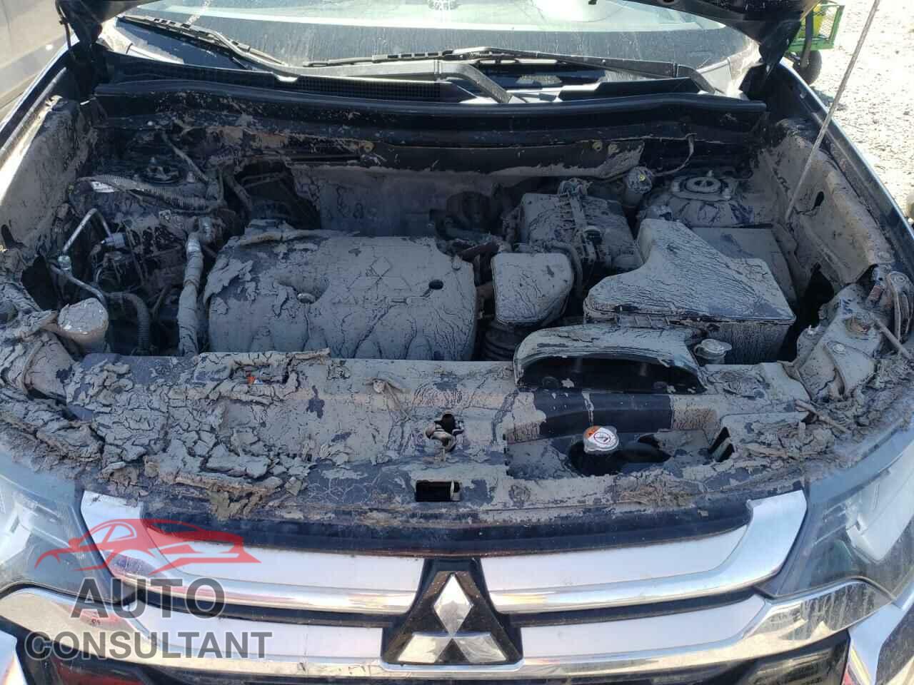 MITSUBISHI OUTLANDER 2017 - JA4AD3A30HZ008362