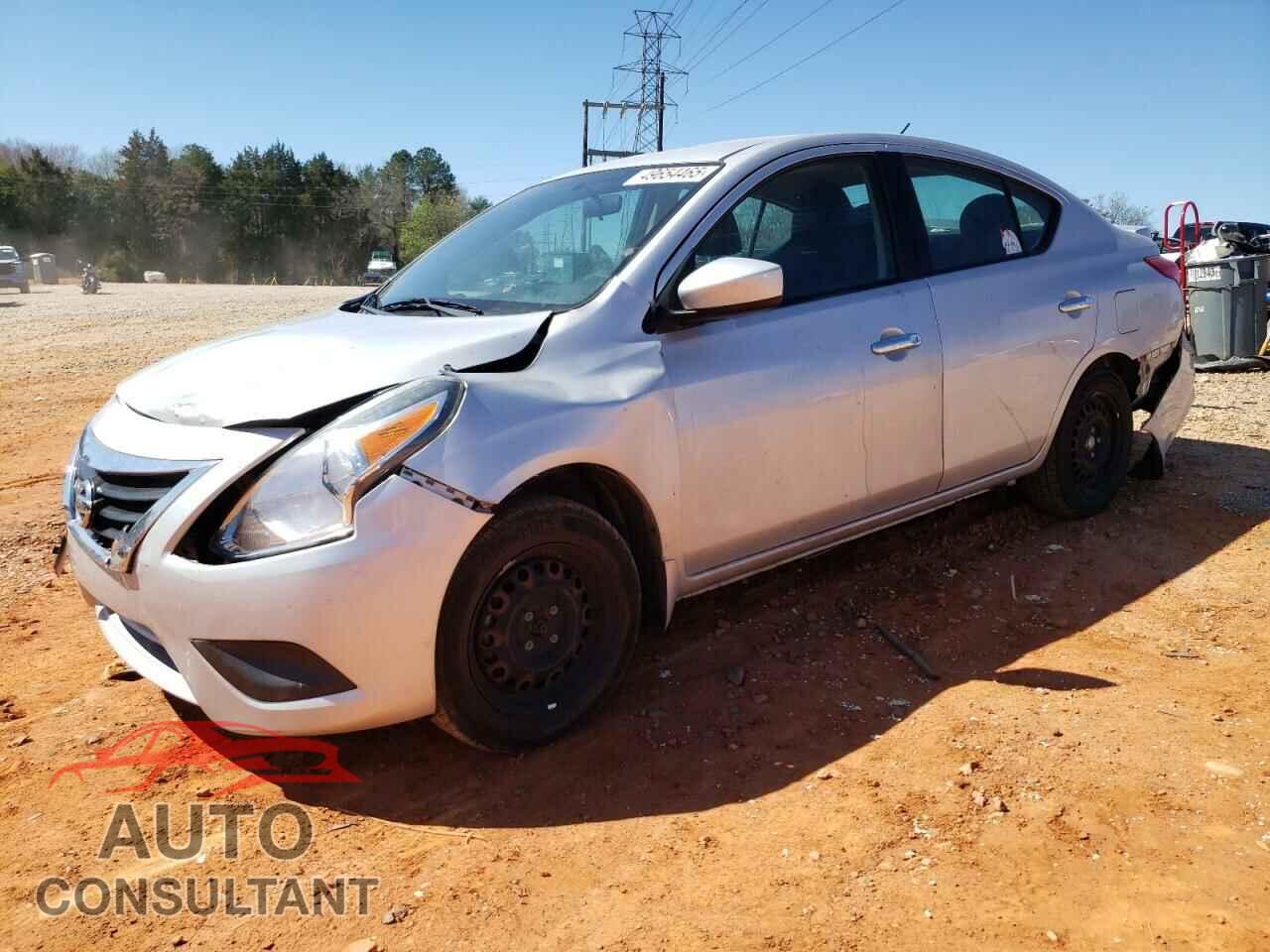 NISSAN VERSA 2017 - 3N1CN7AP3HL892930