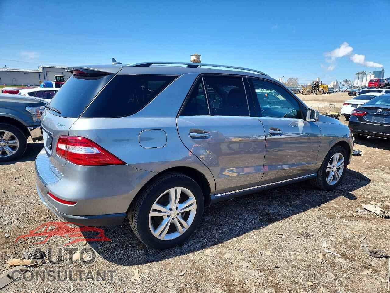 MERCEDES-BENZ M-CLASS 2015 - 4JGDA5HBXFA611623