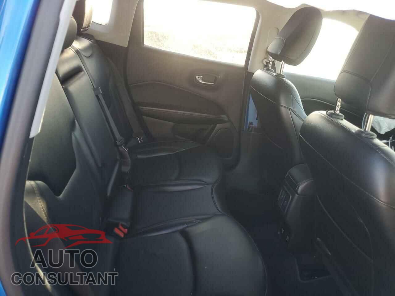 JEEP COMPASS 2020 - 3C4NJCCB0LT218531