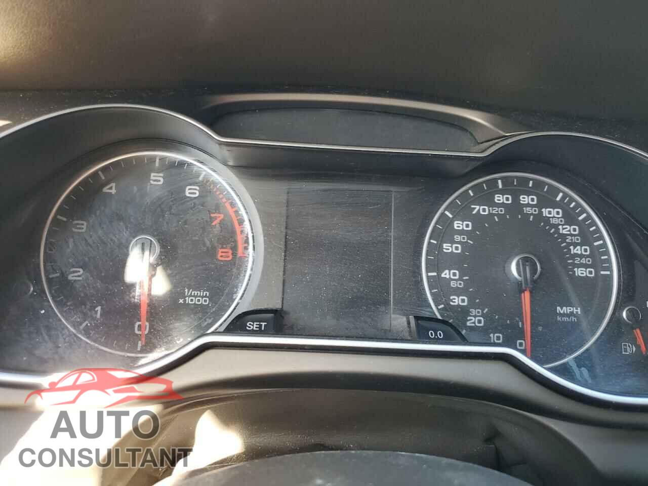 AUDI A4 2013 - WAUAFAFL8DN028564
