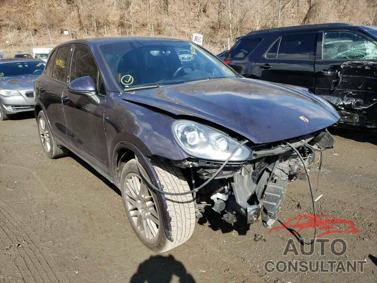 PORSCHE CAYENNE 2018 - WP1AA2A2XJKA00329