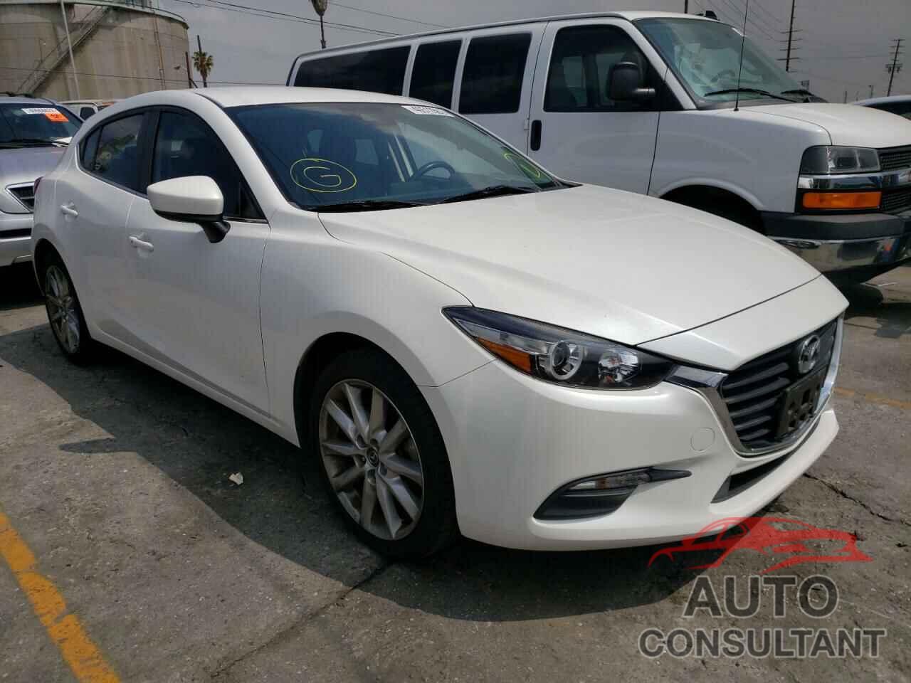 MAZDA 3 2017 - 3MZBN1L75HM152192