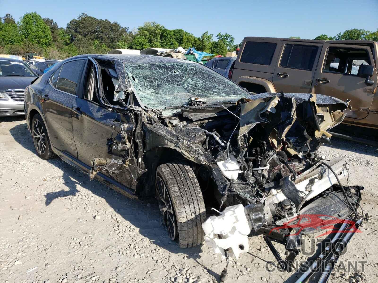 TOYOTA CAMRY 2019 - 4T1B11HK2KU281663