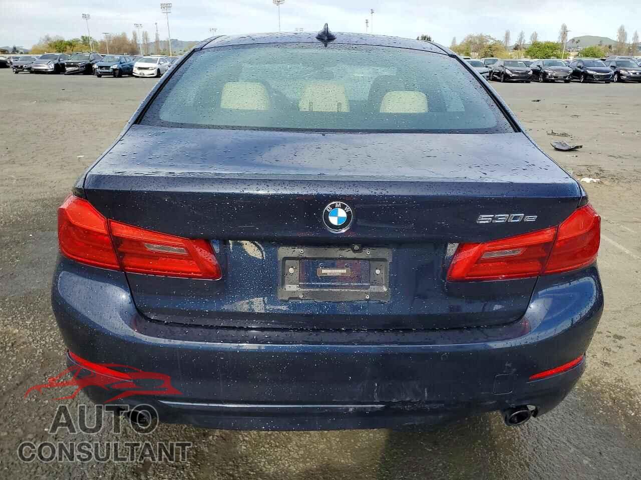 BMW 5 SERIES 2018 - WBAJA9C5XJB250412