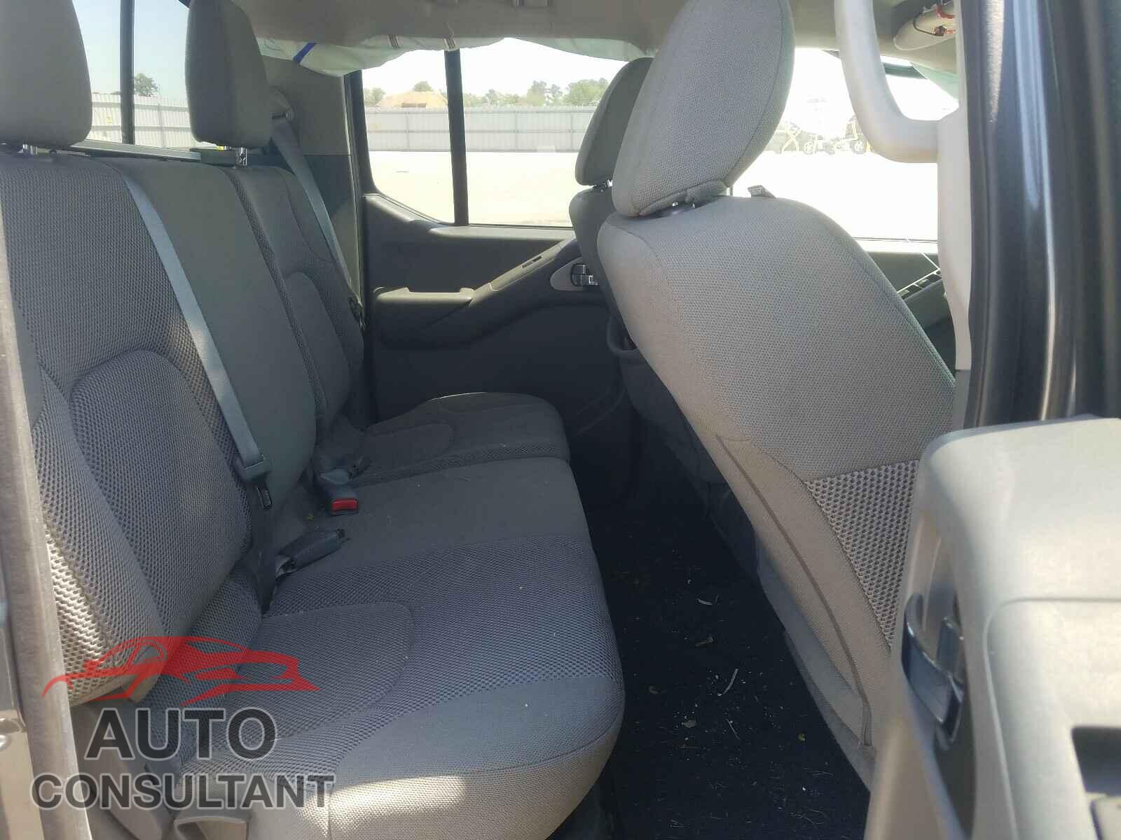 NISSAN FRONTIER 2019 - 1N6AD0ER6KN772425