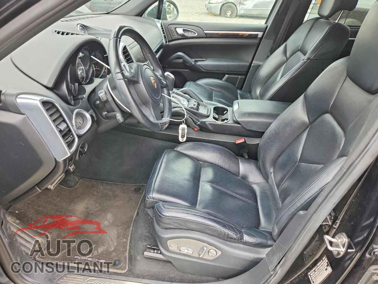 PORSCHE CAYENNE 2012 - WP1AB2A26CLA51840