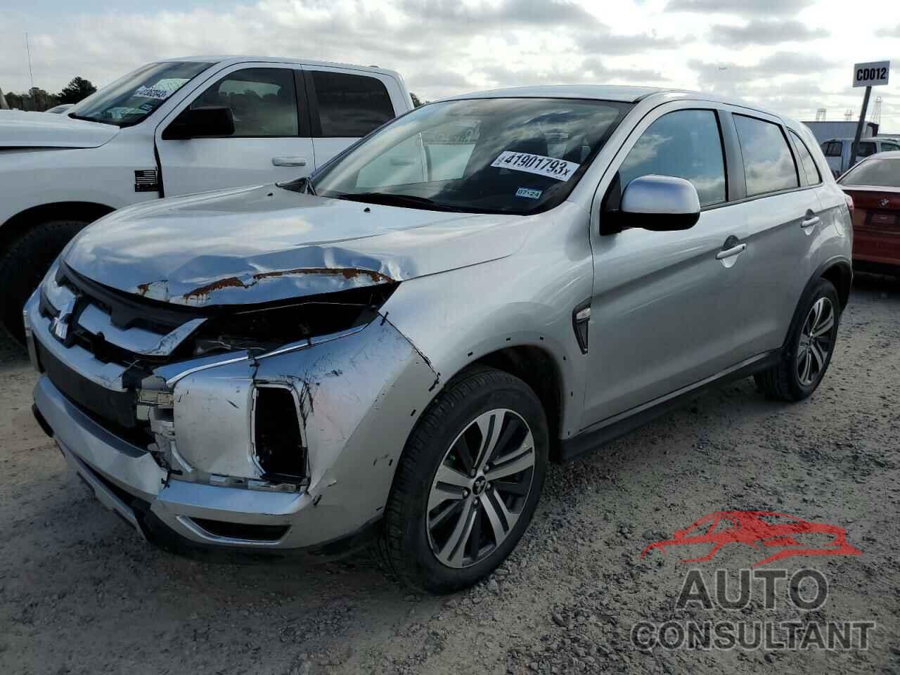 MITSUBISHI OUTLANDER 2022 - JA4APUAU5NU013524