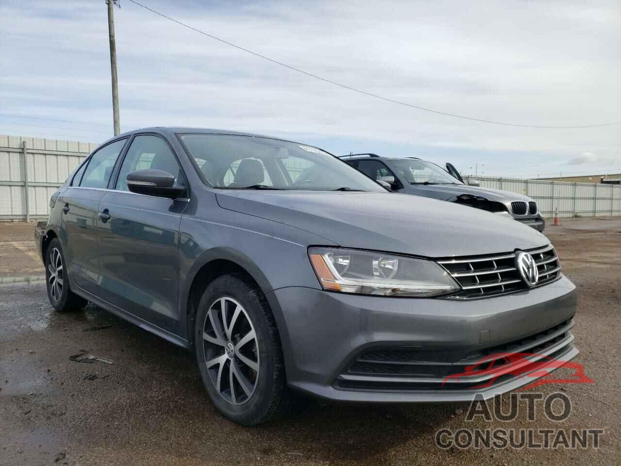 VOLKSWAGEN JETTA 2018 - 3VWDB7AJ1JM245946