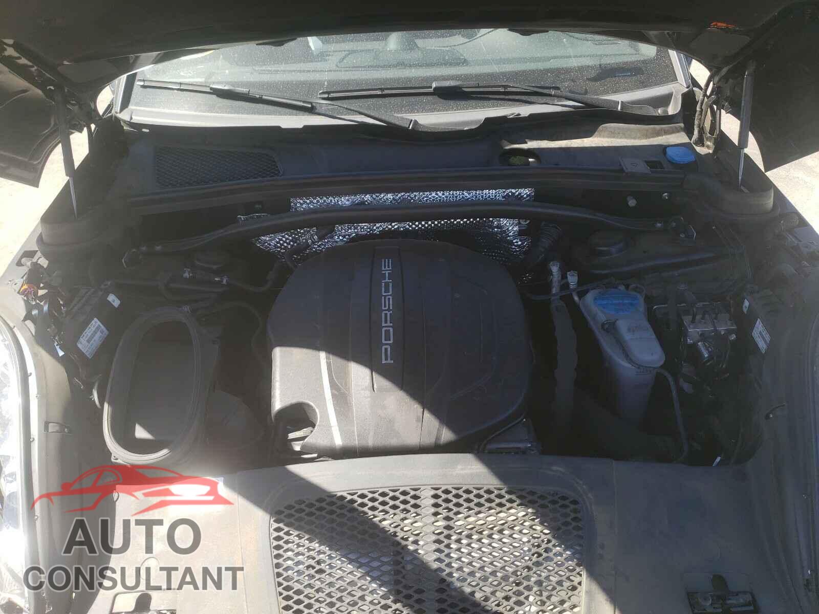 PORSCHE MACAN 2018 - WP1AA2A51JLB16507