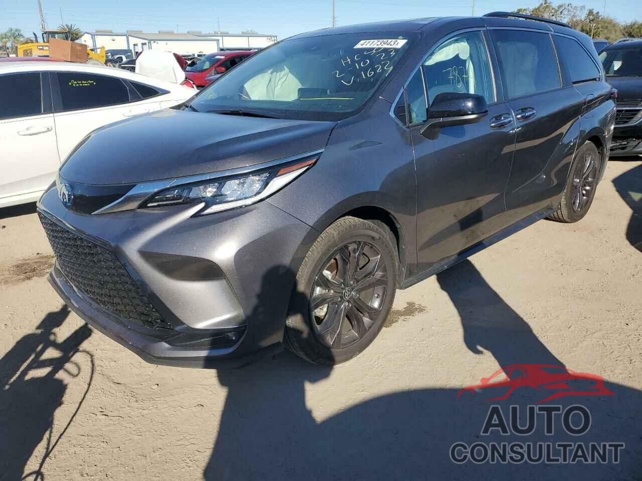 TOYOTA SIENNA 2022 - 5TDXRKEC2NS121622