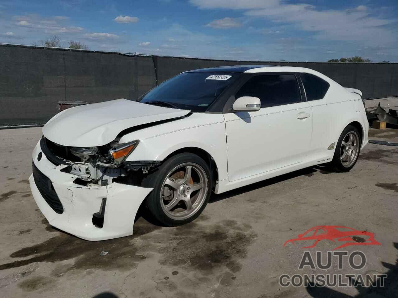 TOYOTA SCION 2014 - JTKJF5C74E3067353