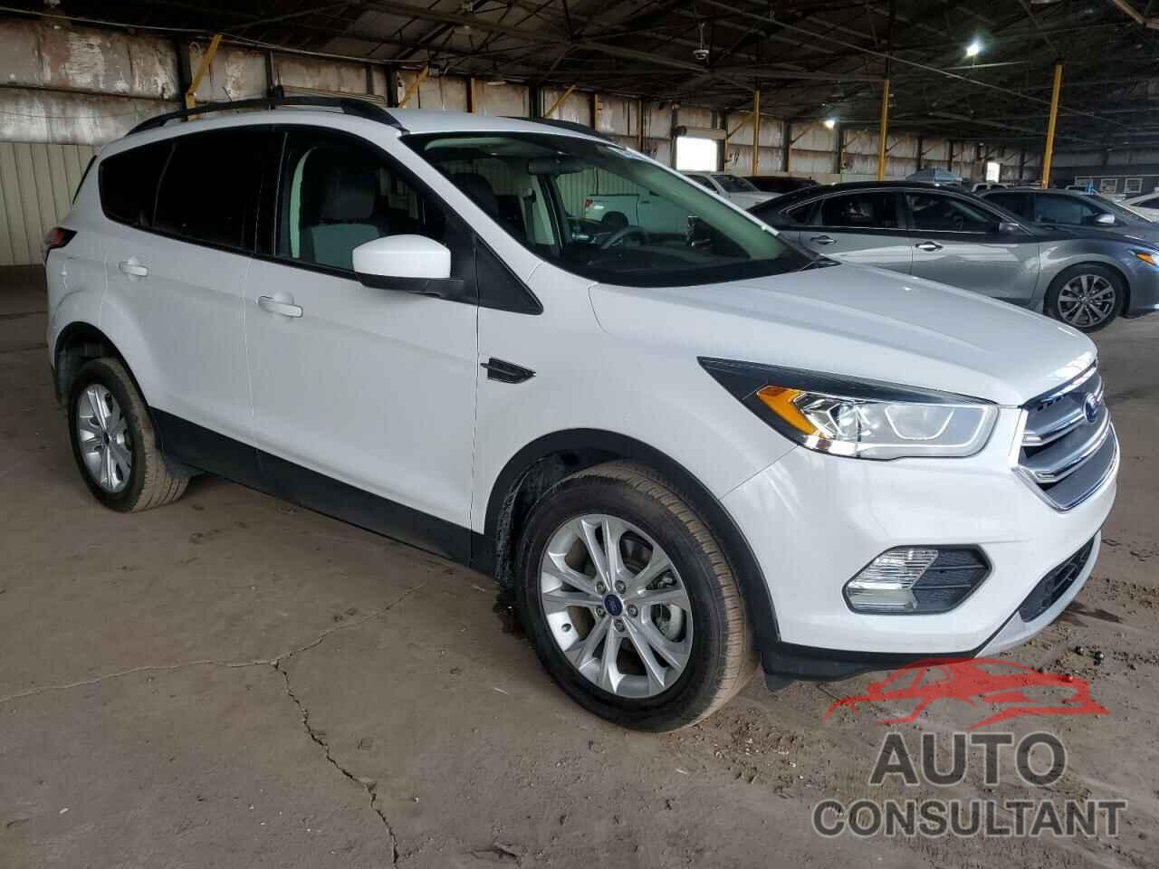 FORD ESCAPE 2017 - 1FMCU0GD5HUC54667