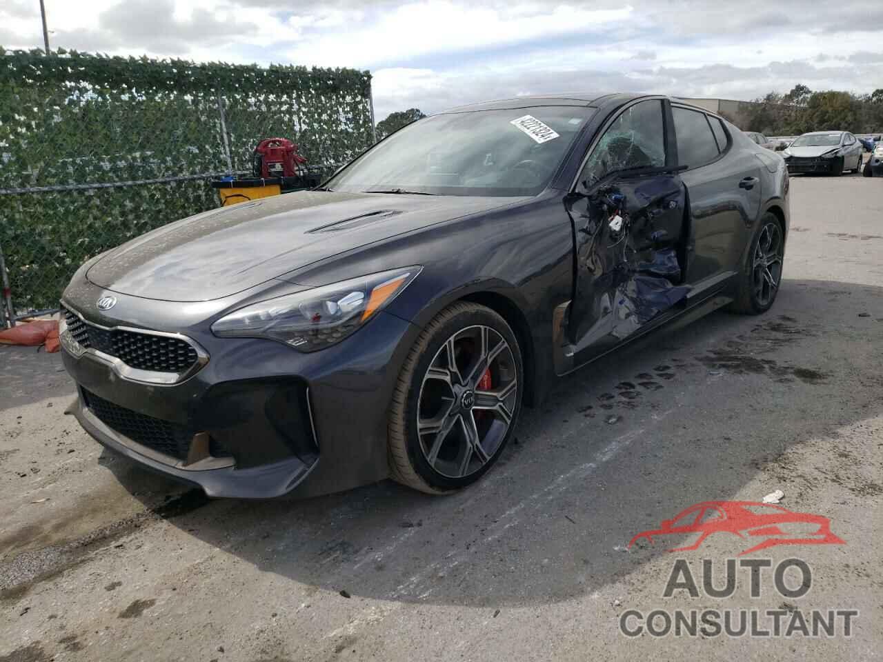 KIA STINGER 2019 - KNAE55LC8K6063077