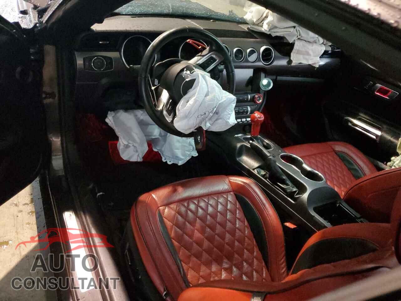 FORD MUSTANG 2019 - 1FA6P8CF3K5193390