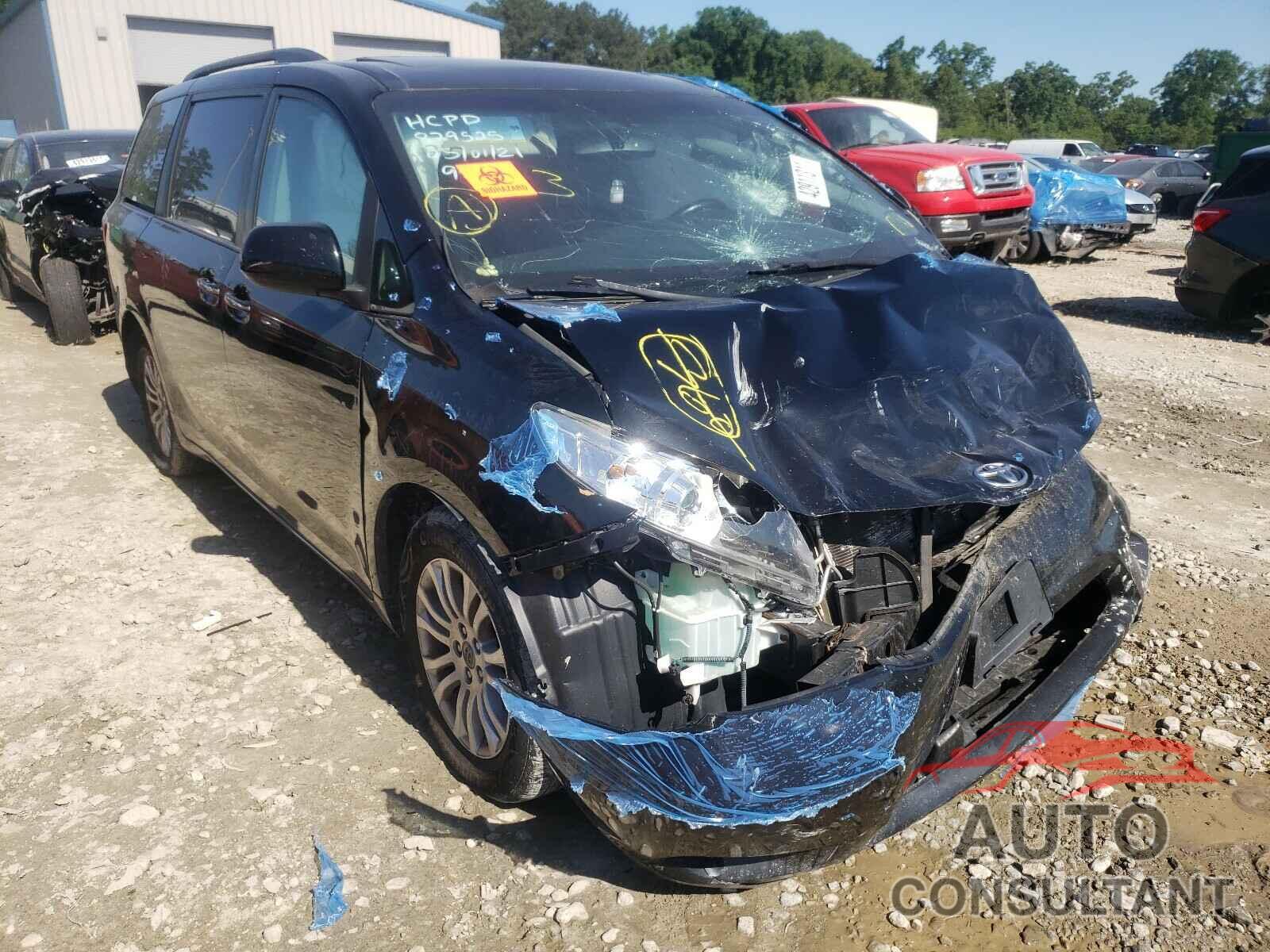 TOYOTA SIENNA 2017 - 5TDYZ3DC5HS829525