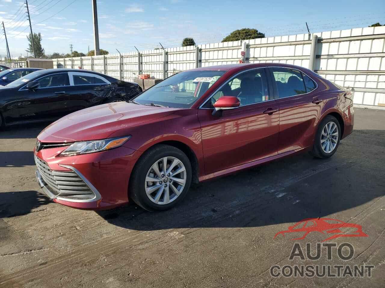 TOYOTA CAMRY 2022 - 4T1R11AK8NU071839