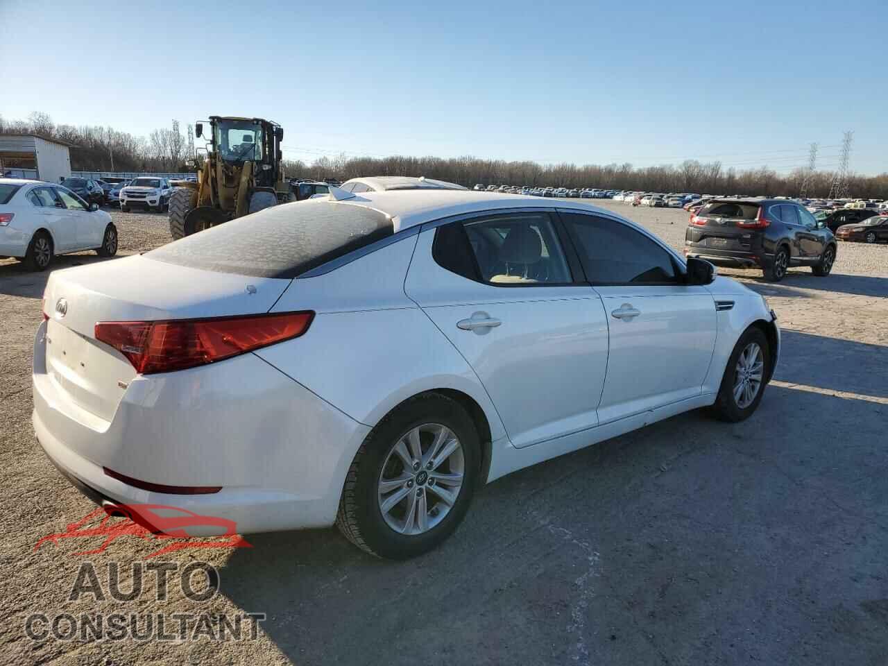 KIA OPTIMA 2011 - KNAGM4A75B5109398