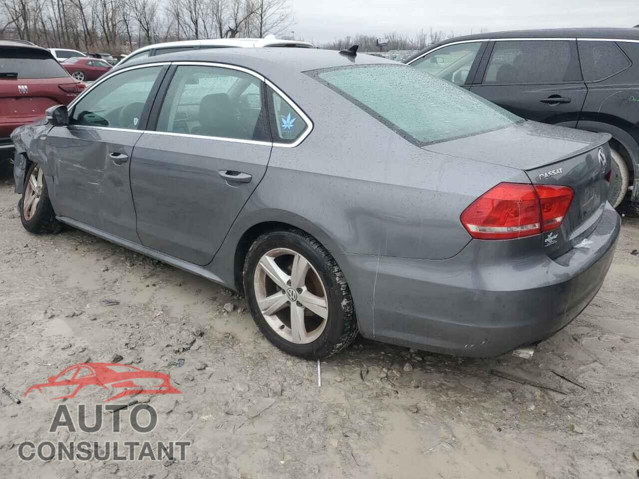 VOLKSWAGEN PASSAT 2014 - 1VWAS7A31EC037092