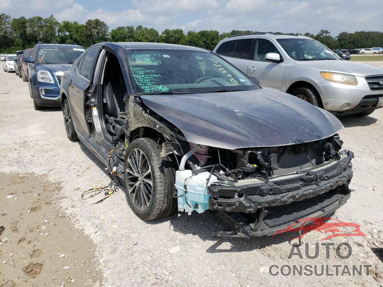 TOYOTA CAMRY 2019 - 4T1B11HK1KU683545